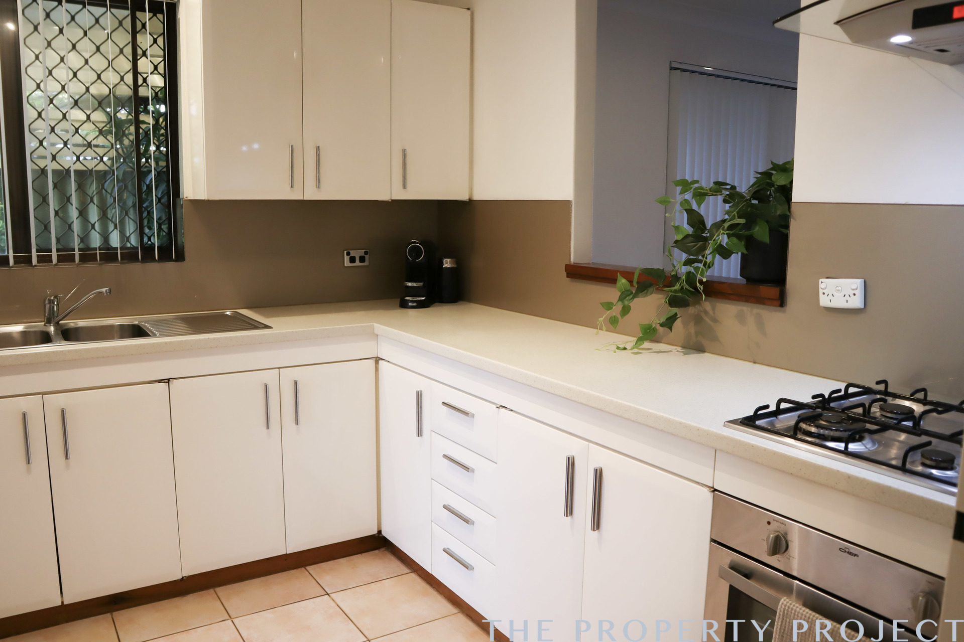 3 84 Robert Street Como WA 6152