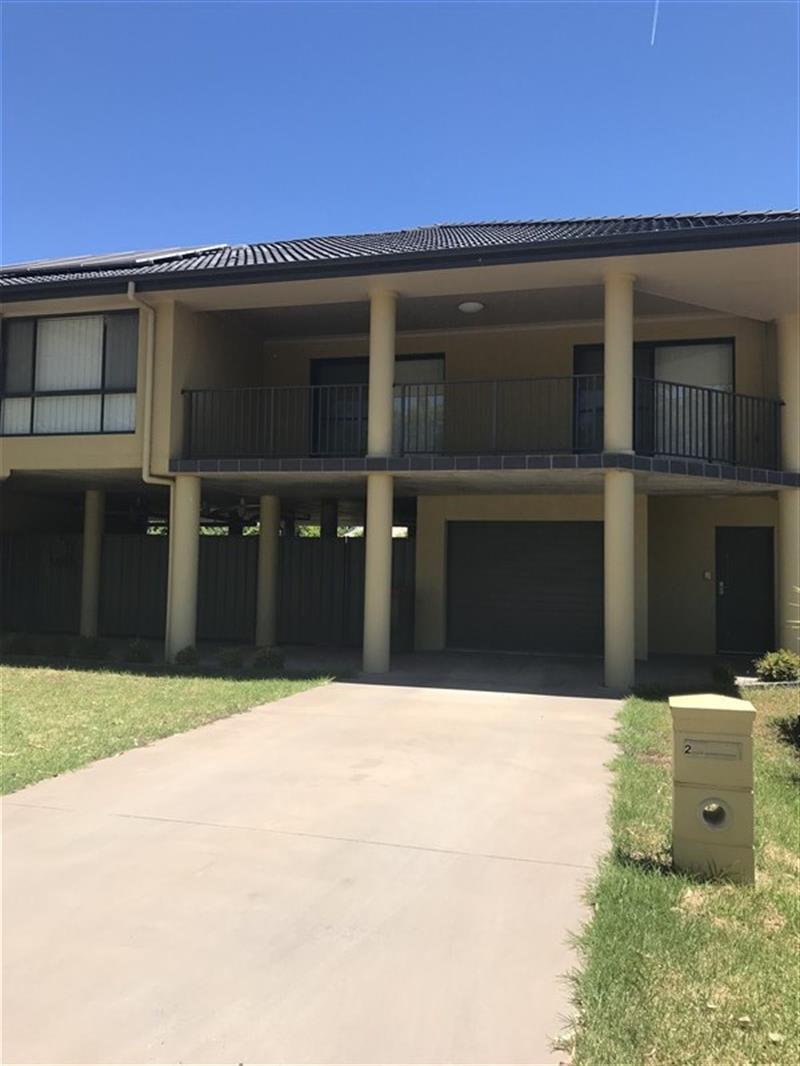 2 James St, FORBES NSW 2871