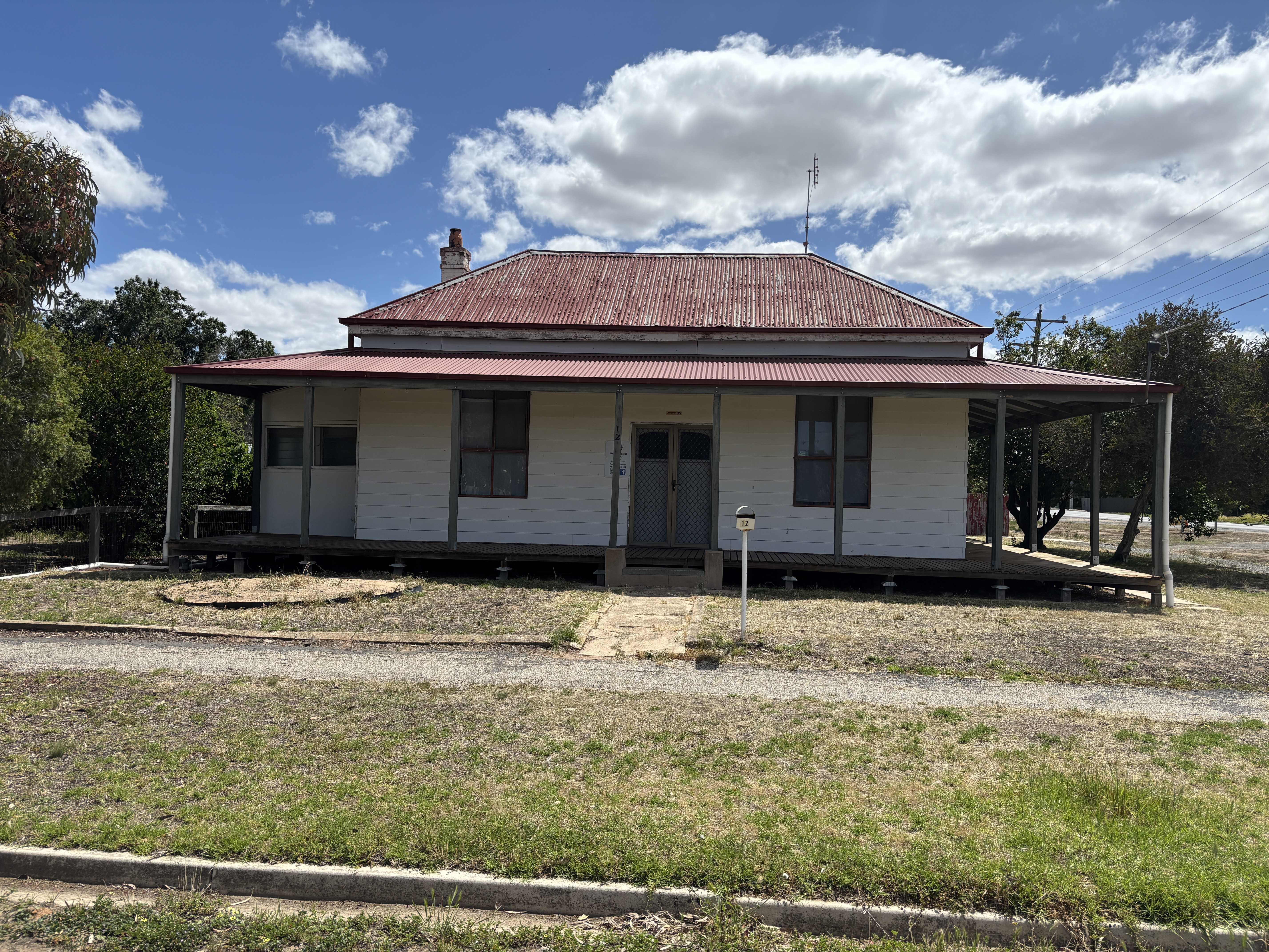 12 Devereux St, WARRACKNABEAL VIC 3393