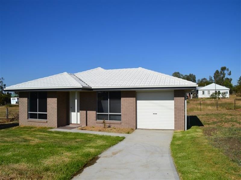 32 Walton St, BOGGABRI NSW 2382