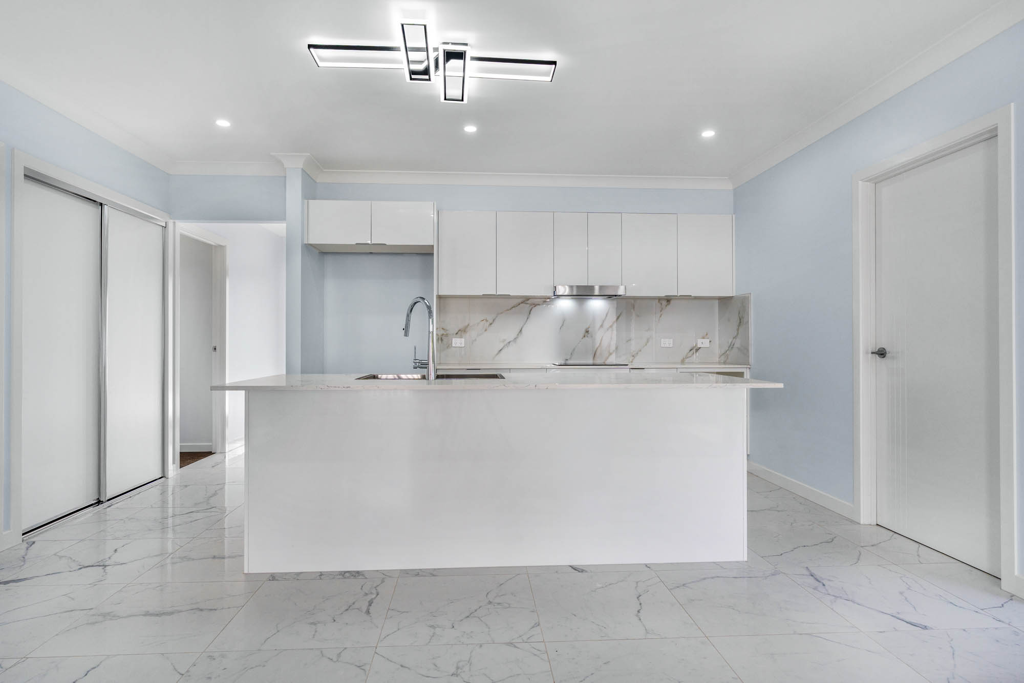 10 Kift Street, RUSSELL ISLAND QLD 4184