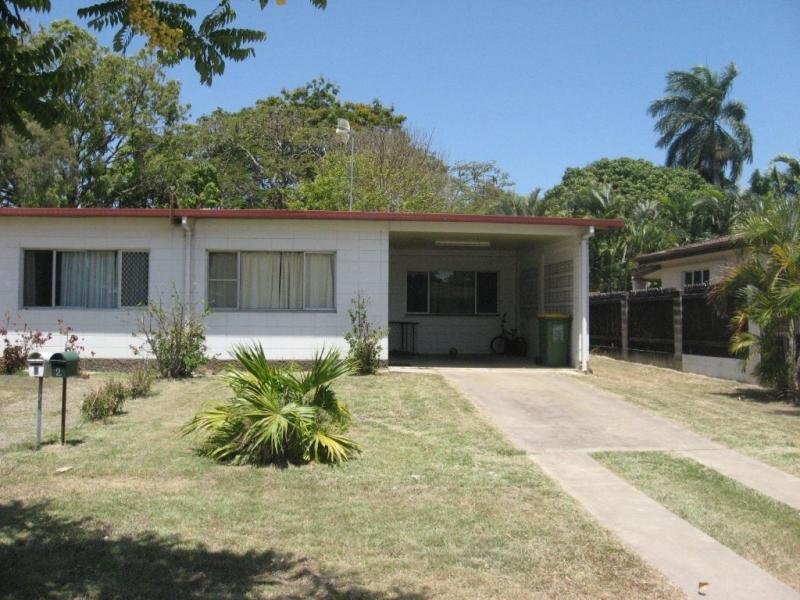 2 / 7 Mathieson Street, CRANBROOK QLD 4814