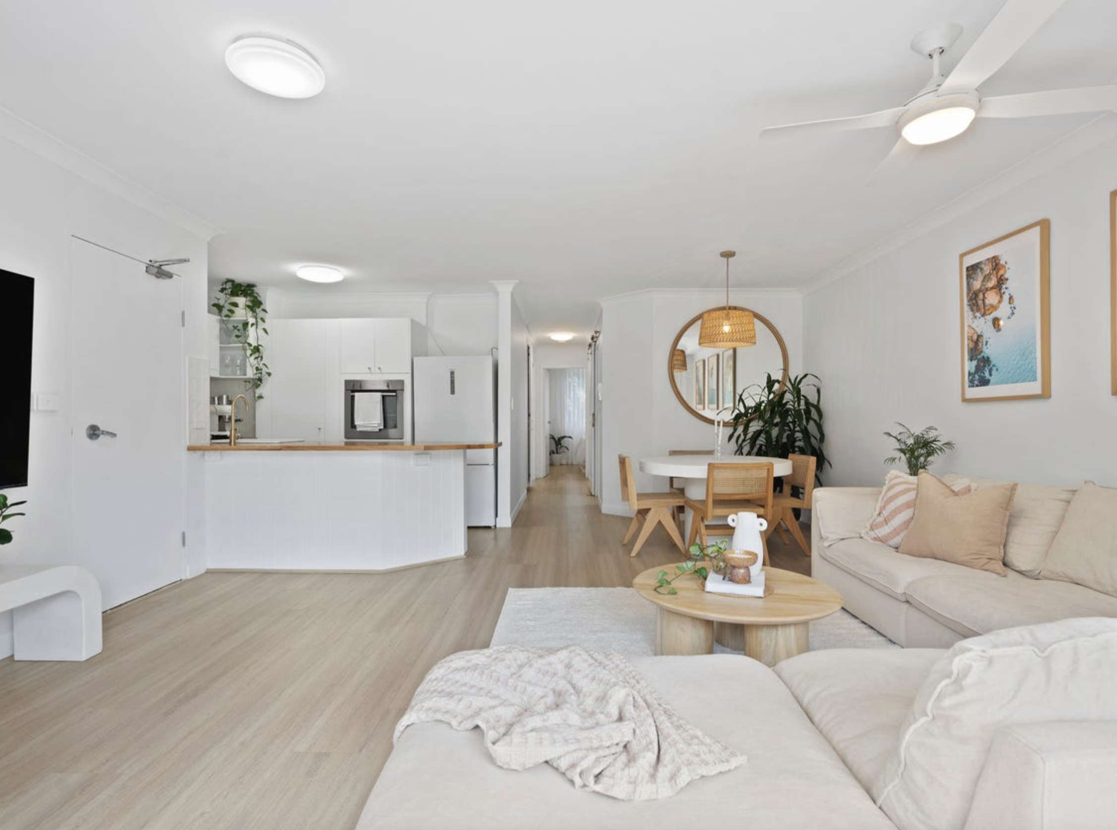 11 / 15 Santa Monica Road, MIAMI QLD 4220