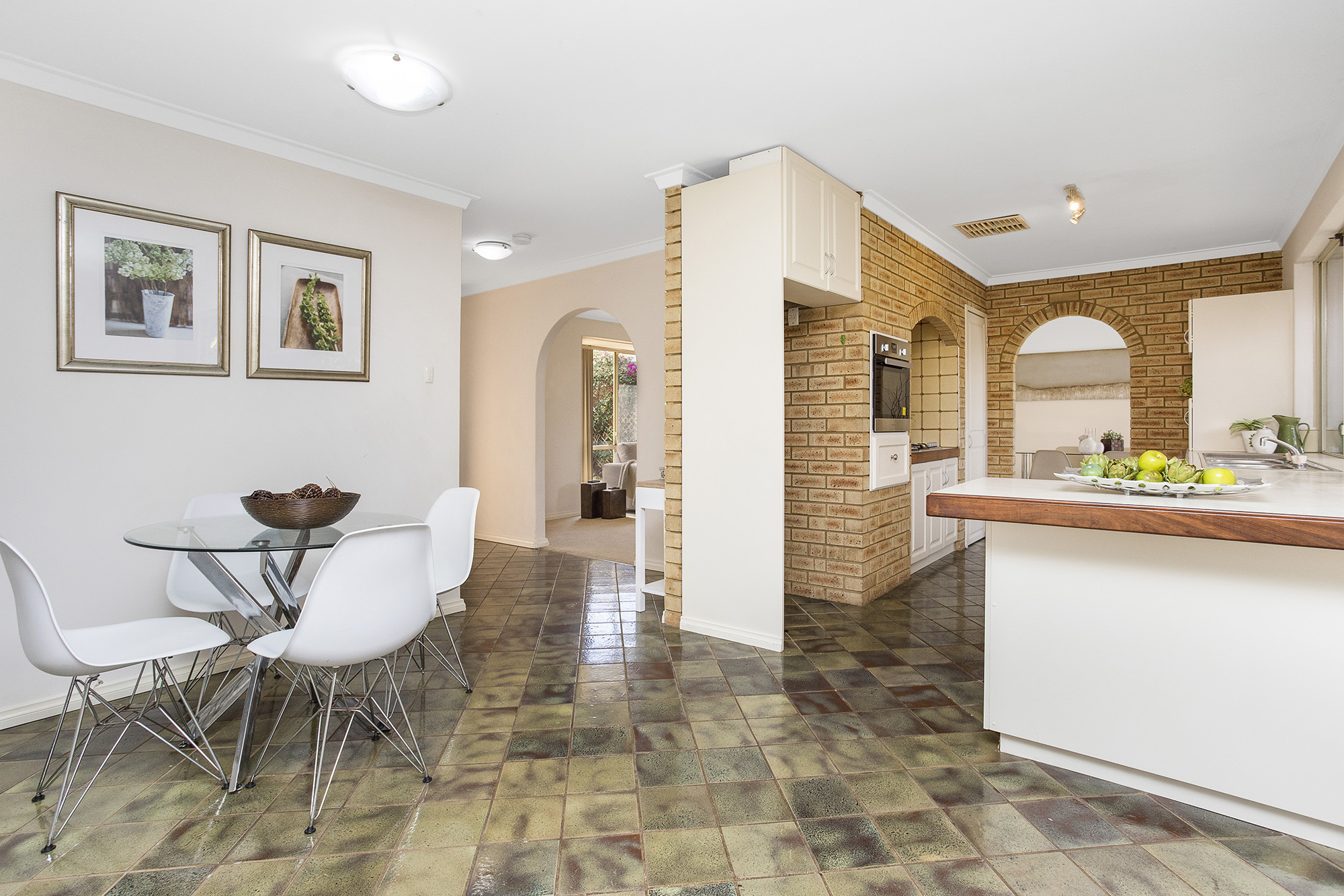 2 Falcon Avenue Churchlands WA 6018