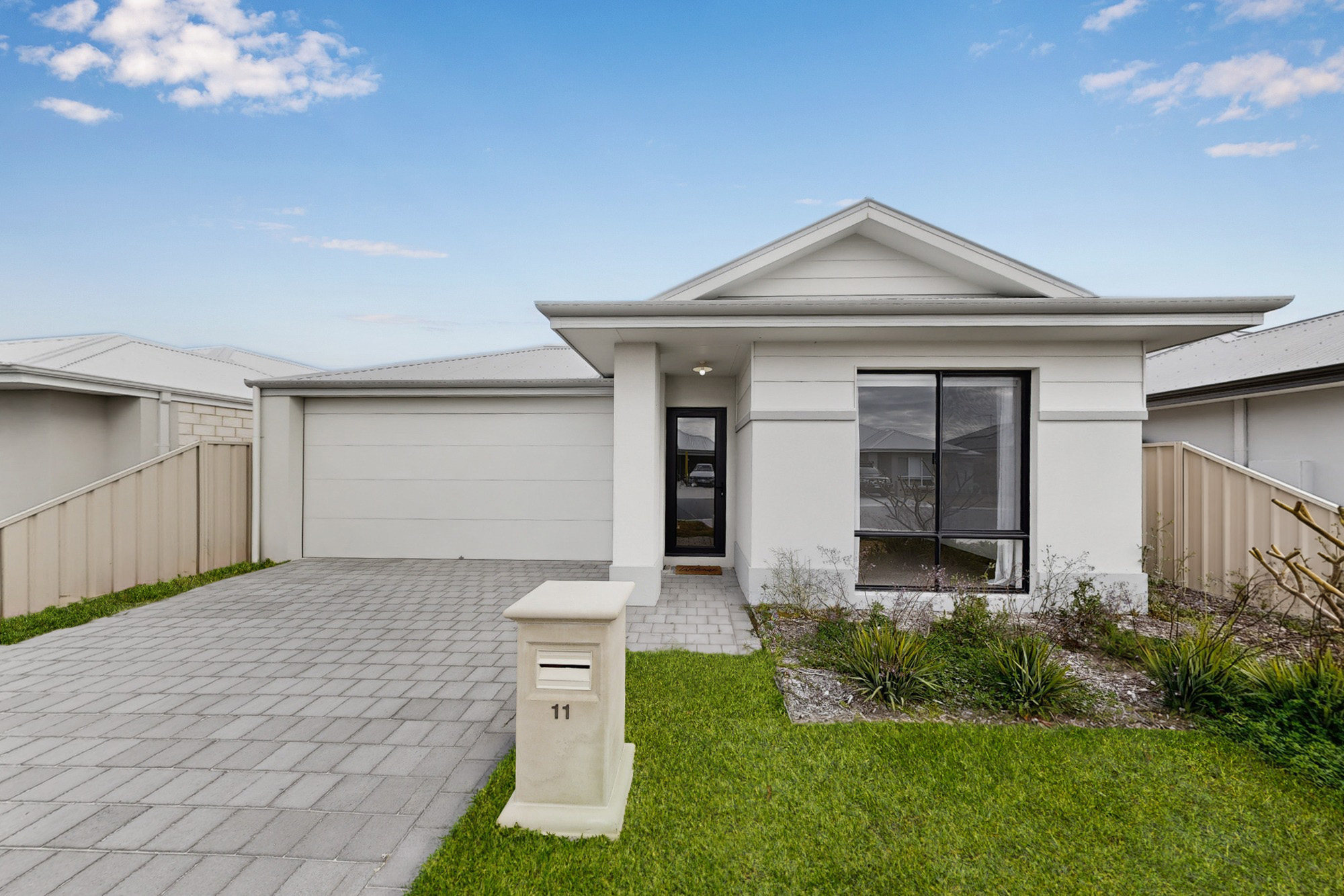 11 Puritan Avenue, TWO ROCKS WA 6037 - House For Rent - www.rentwest.com.au