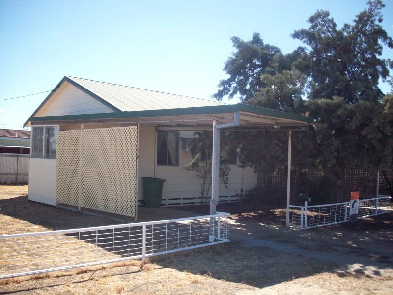 Unit 3 / 267 Hetherington Street, DENILIQUIN NSW 2710