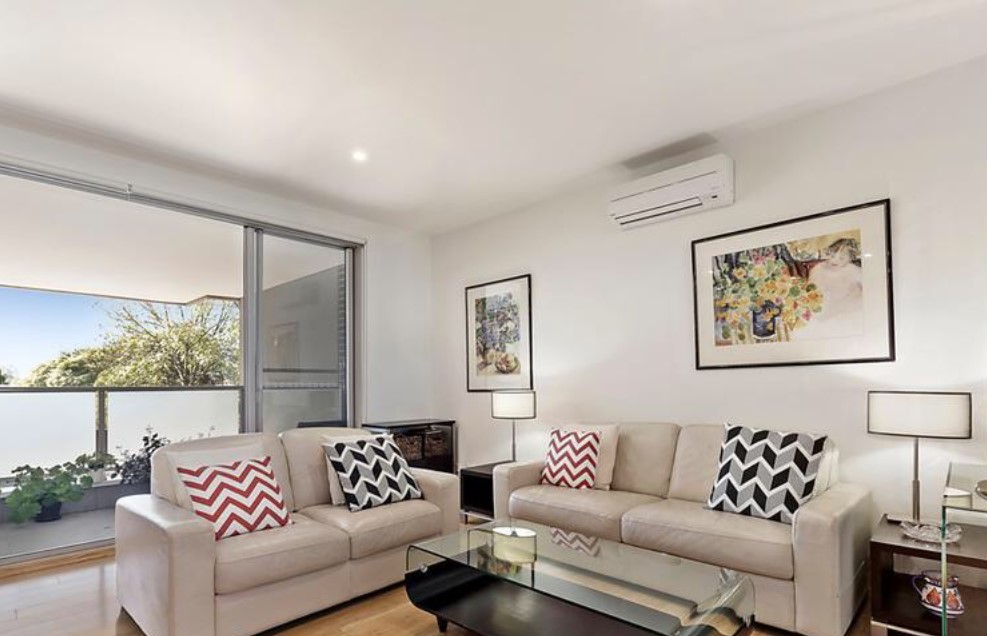 3 / 2A Rogers Avenue, BRIGHTON EAST VIC 3187