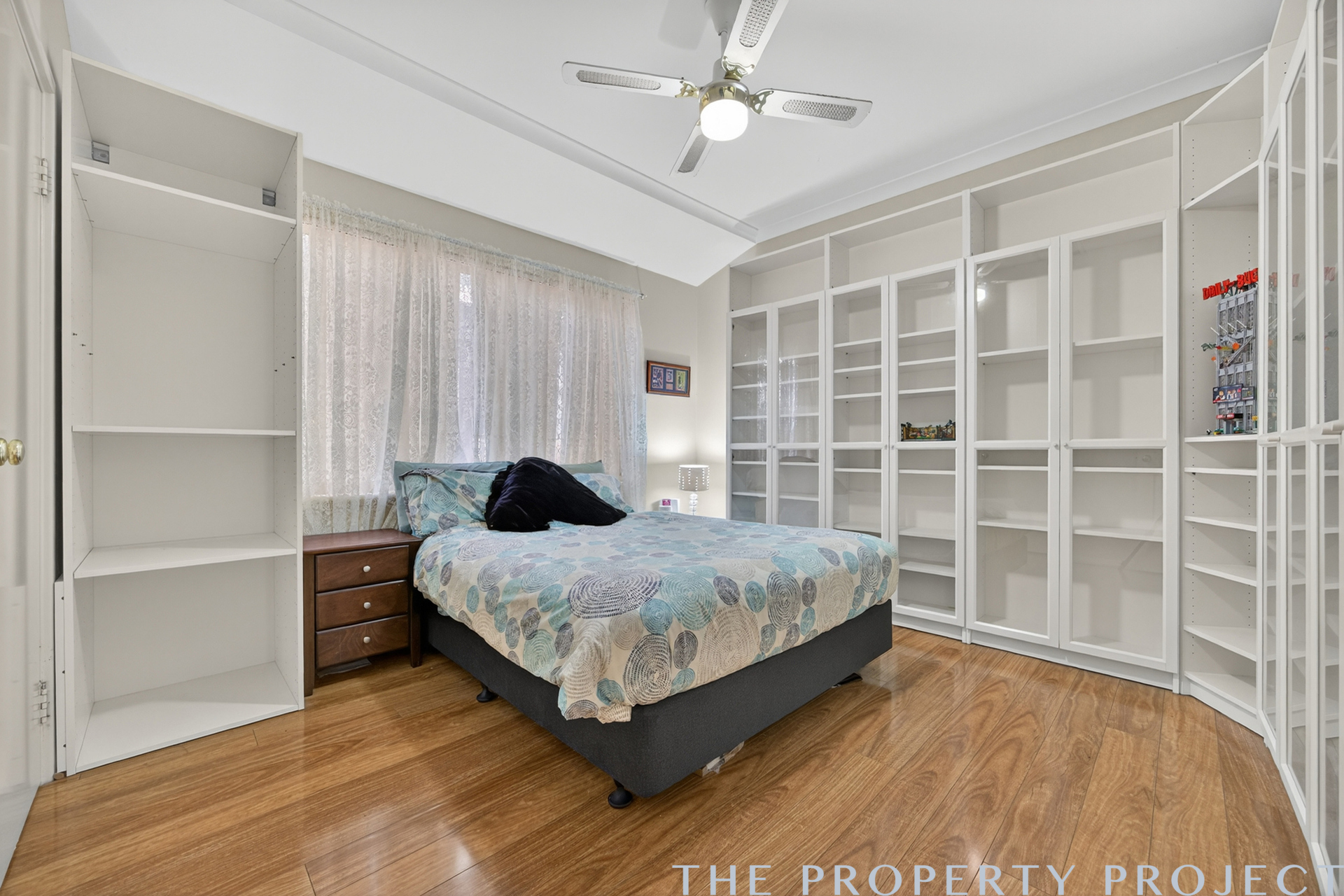 17 The Oval Madeley WA 6065