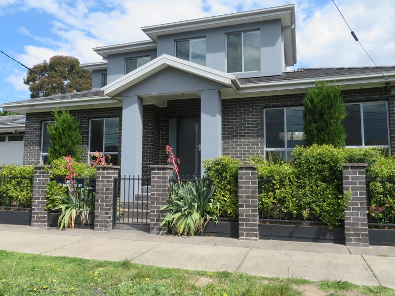 2 / 10 Moorong Street, CHADSTONE VIC 3148
