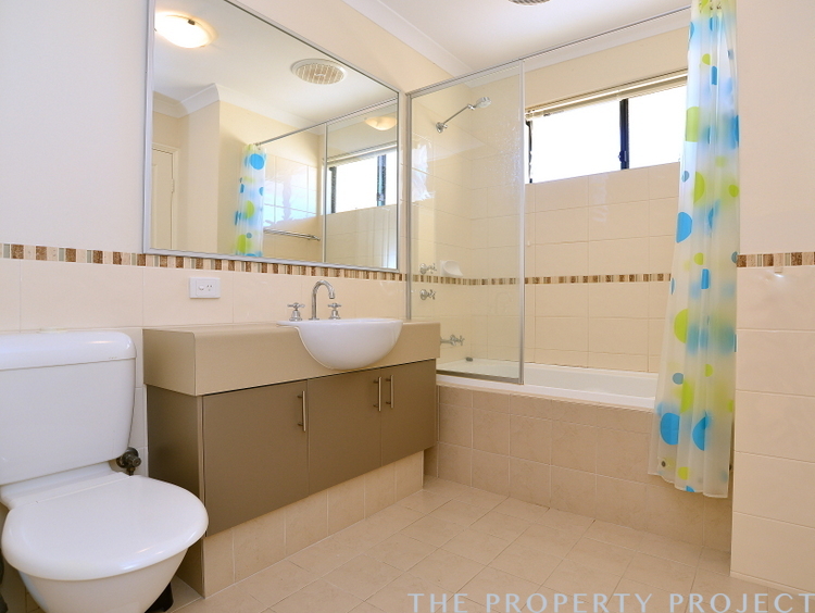 4 3 Elward Place Balga WA 6061