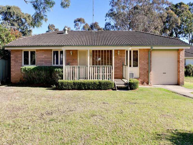 15 Jacaranda Ave, BRADBURY NSW 2560