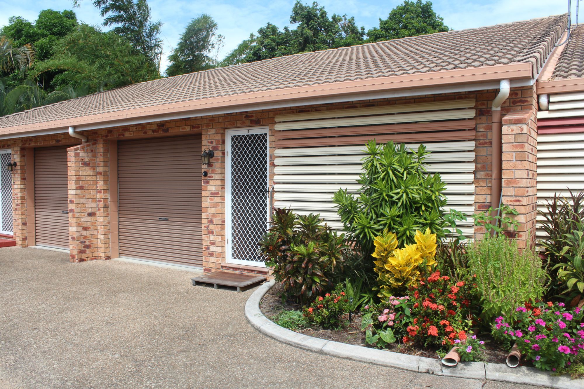 Unit 3 / 29 Ackers Street, HERMIT PARK QLD 4812