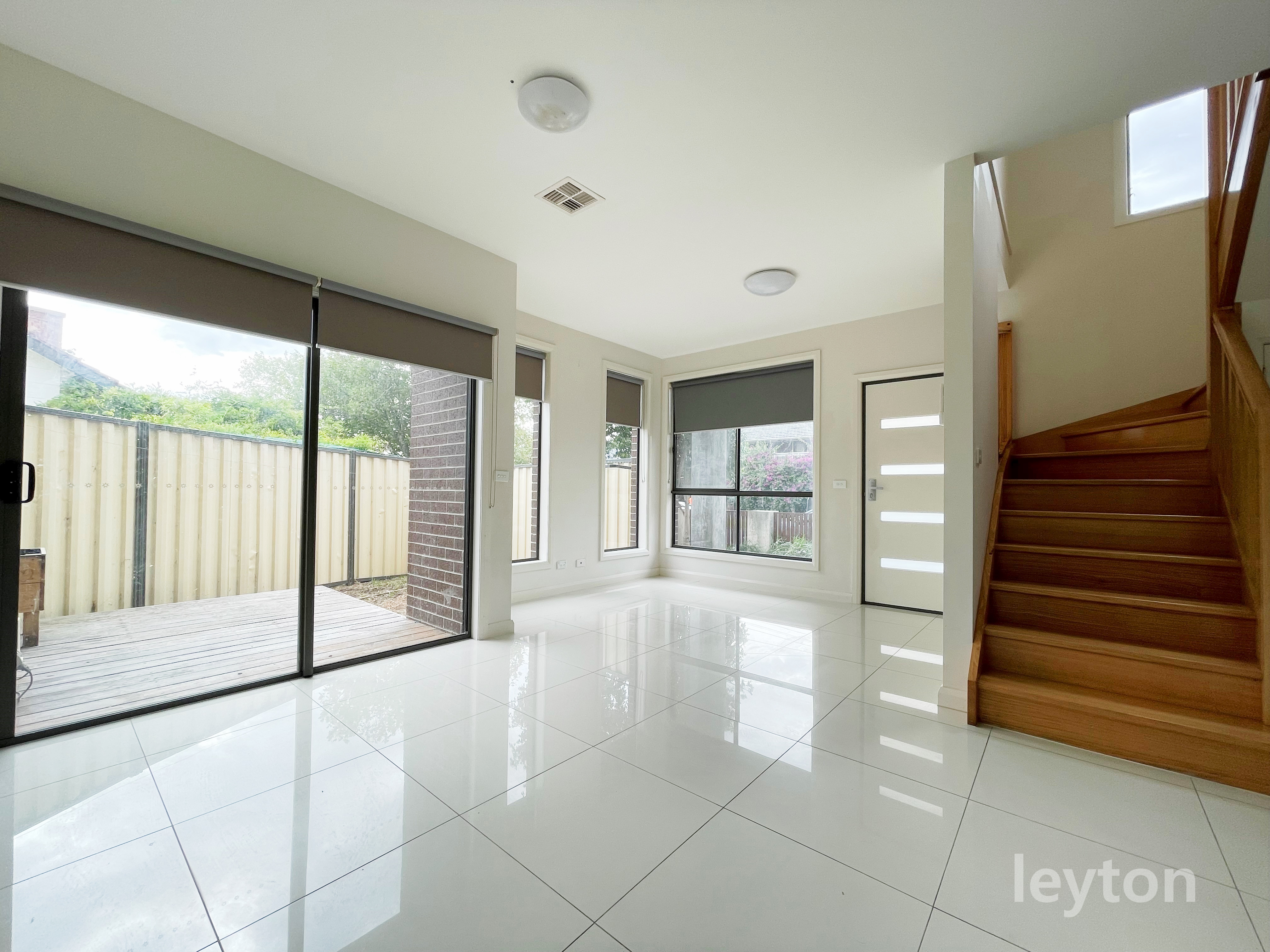 1 / 32 Royal Avenue, SPRINGVALE VIC 3171