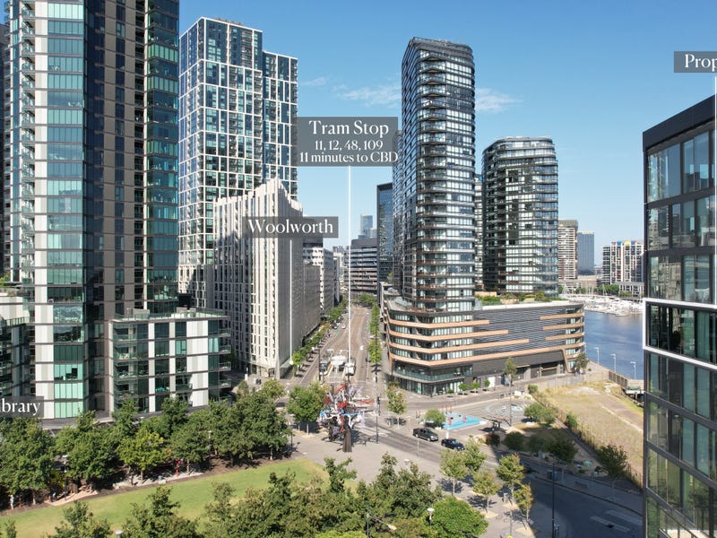 810 / 915 Collins Street, DOCKLANDS VIC 3008
