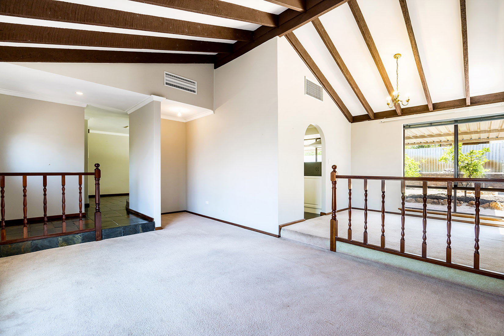 17 Smitherson Street Noranda WA 6062