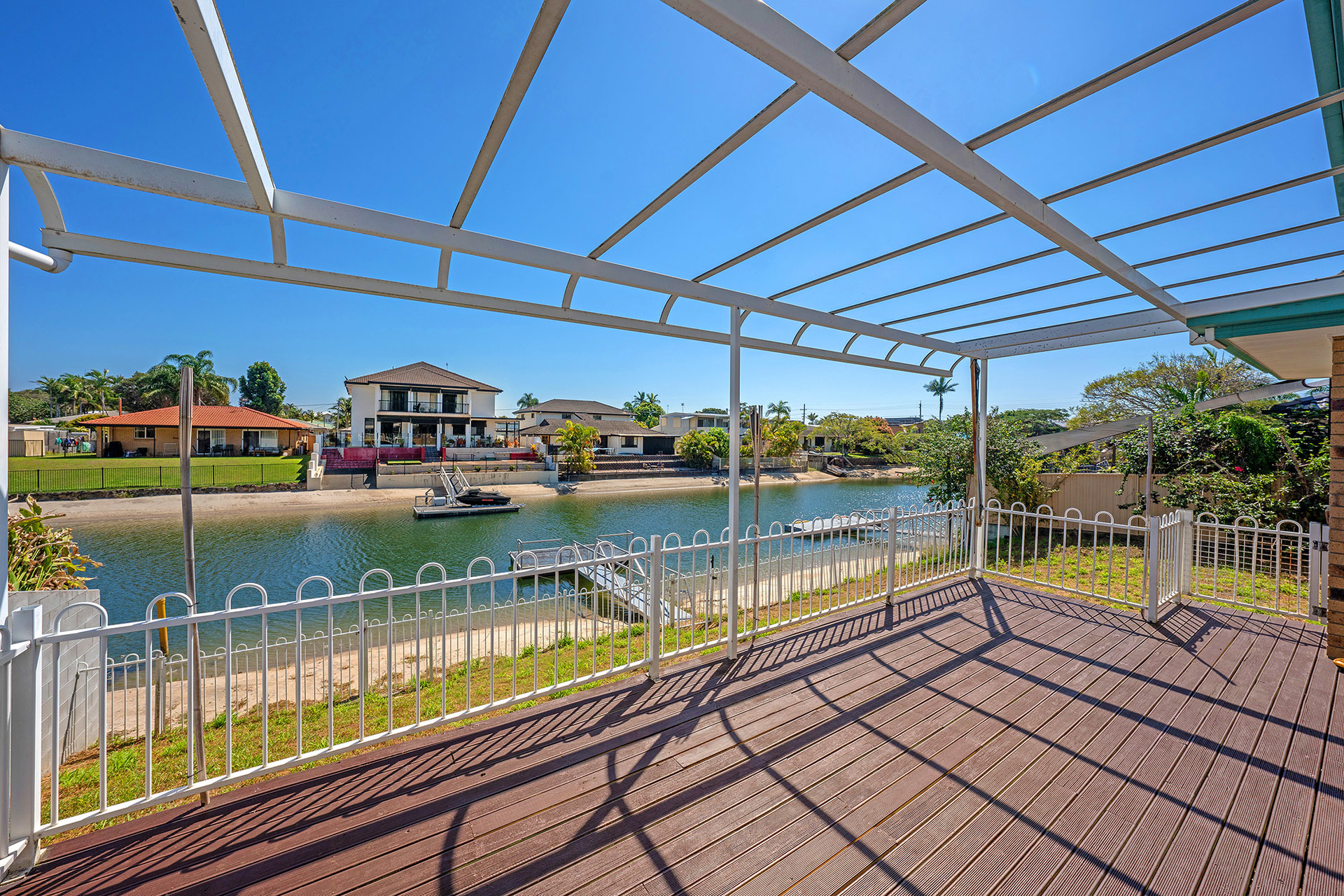 11 Flamingo Key, BROADBEACH WATERS QLD 4218