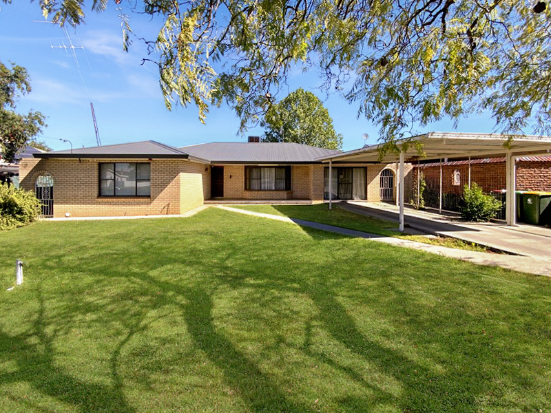 54 Patterson Street, FORBES NSW 2871
