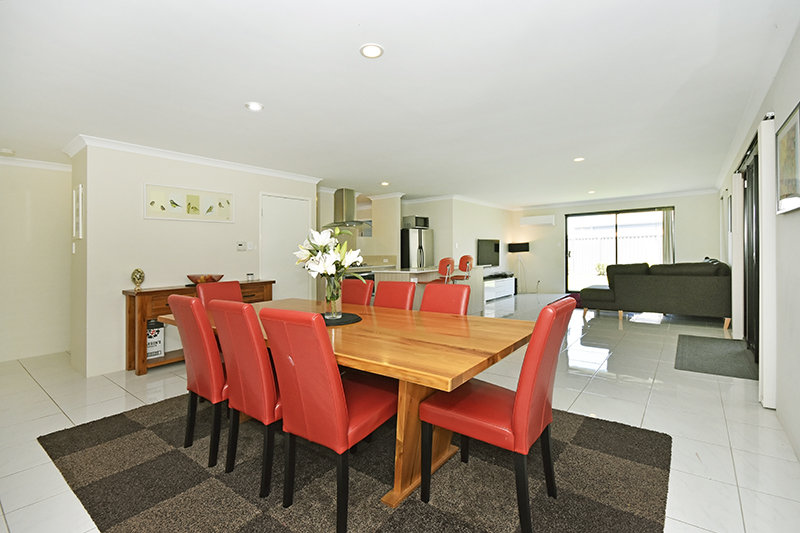 1 Leader Pass Ellenbrook WA 6069