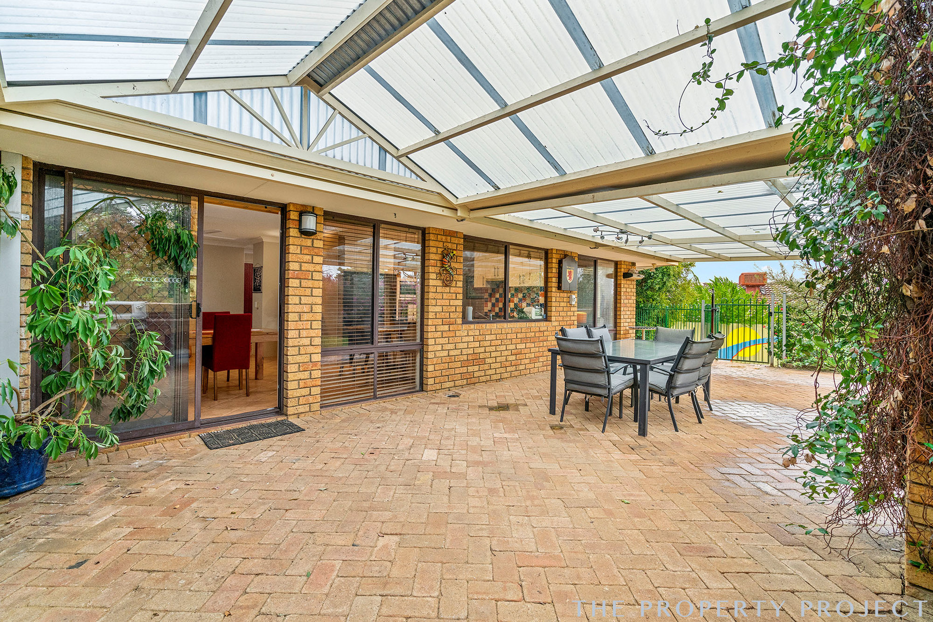 8 Pergola Place Edgewater WA 6027