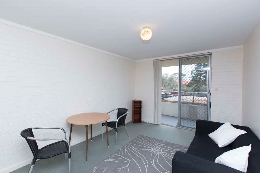 64 99 Herdsman Parade Wembley WA 6014