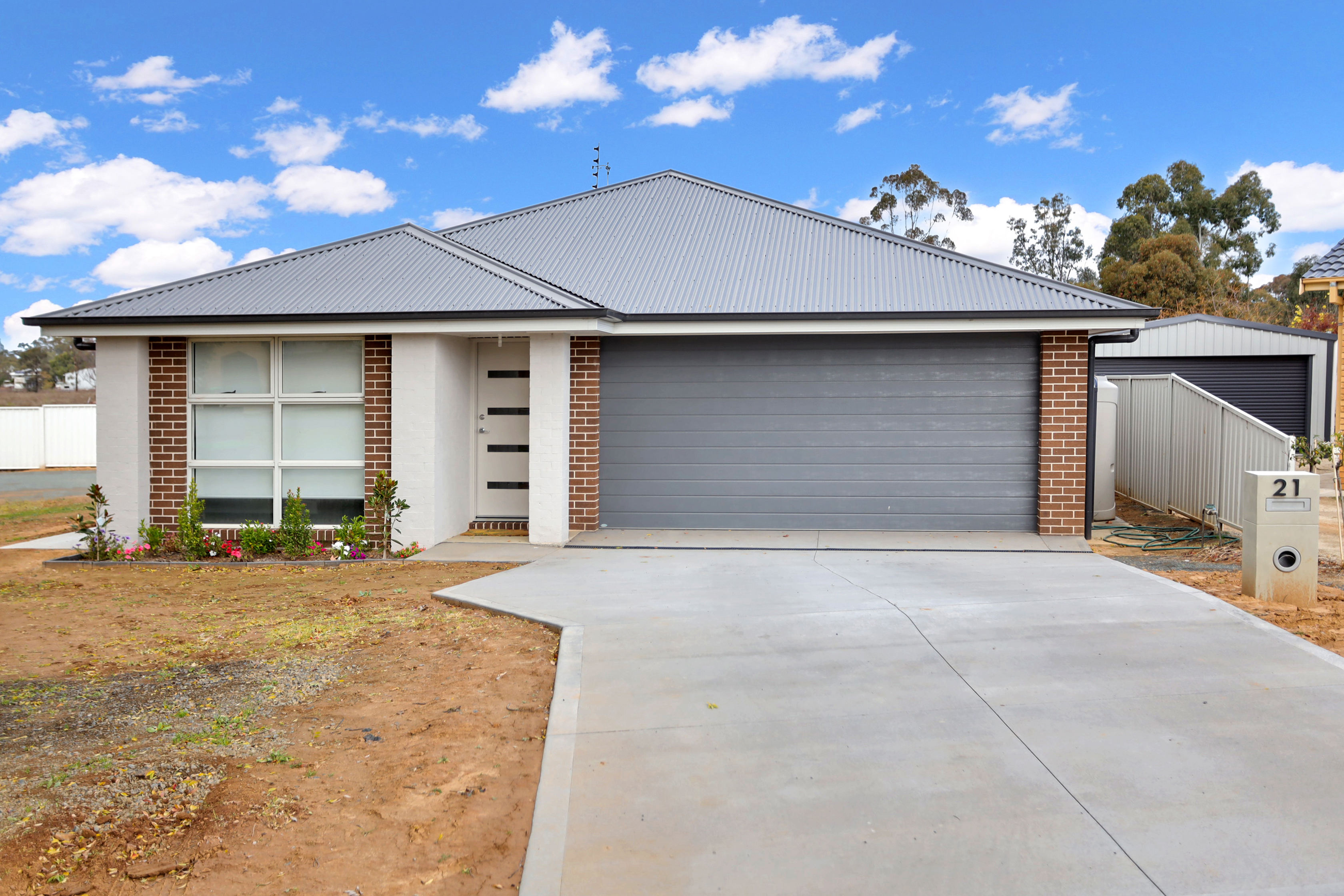 21 Chelsea Crescent, FORBES NSW 2871