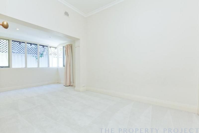 68 Minora Road Dalkeith WA 6009
