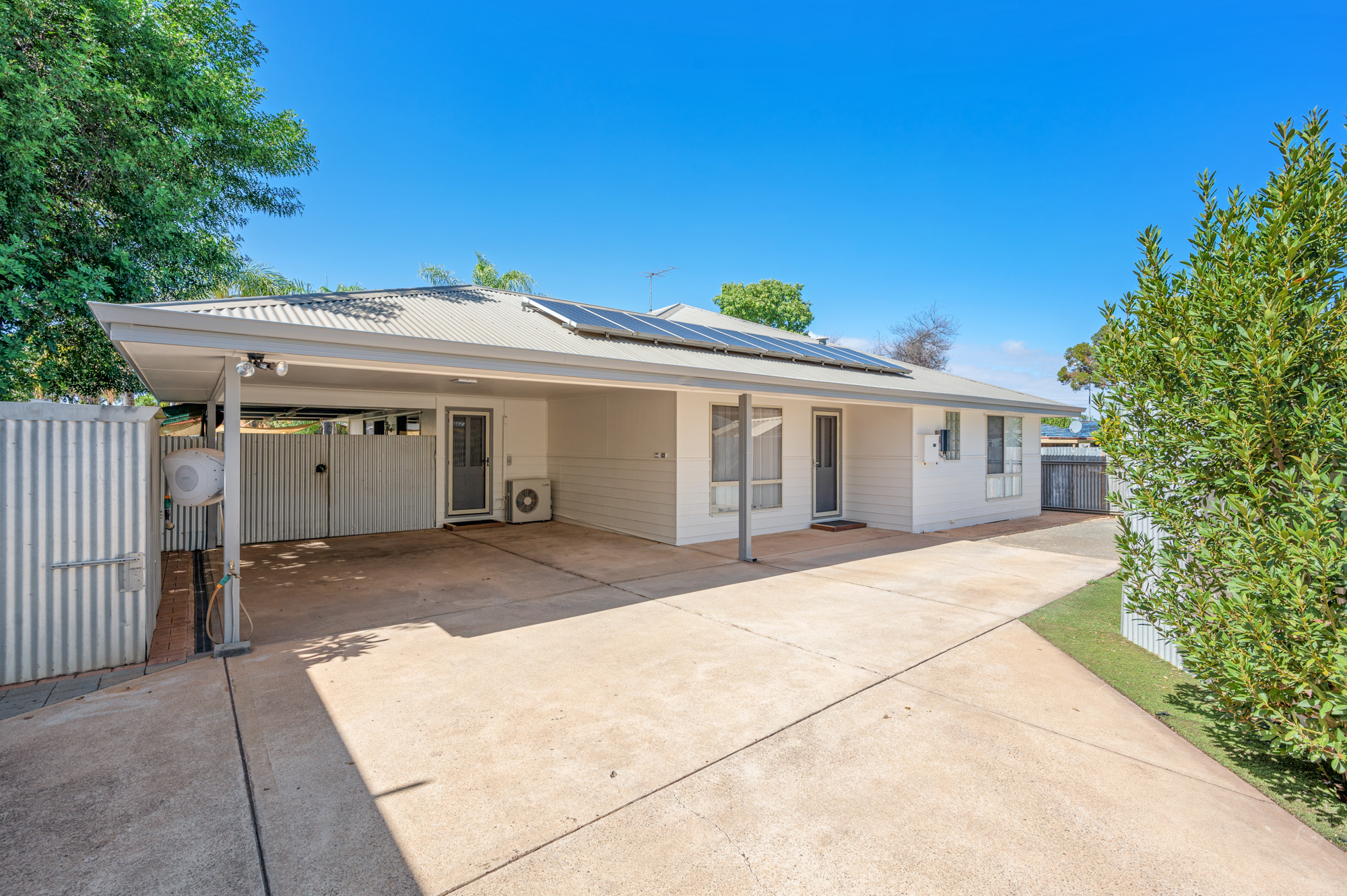 67B Ward St, LAMINGTON WA 6430