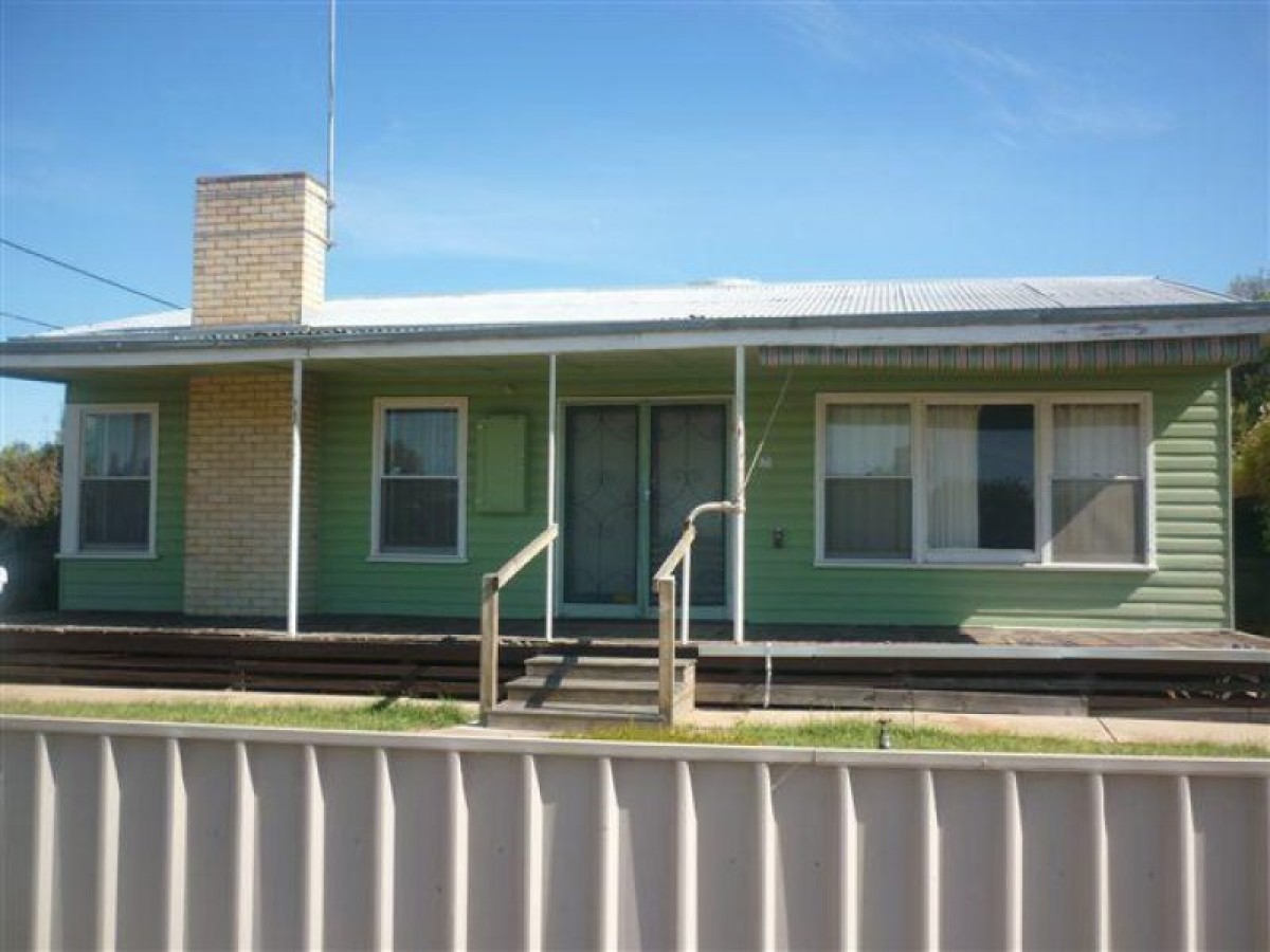 44 Molyneaux Street, WARRACKNABEAL VIC 3393