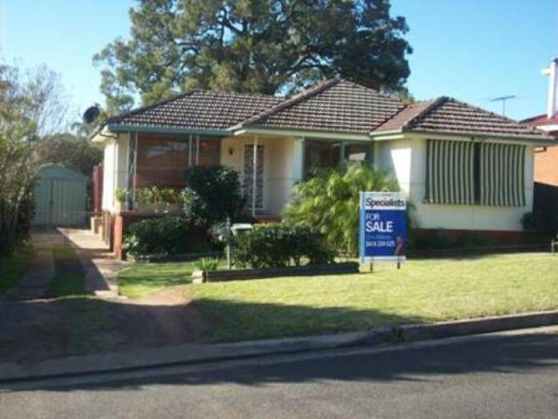 10 Wordsworth Ave, LEUMEAH NSW 2560