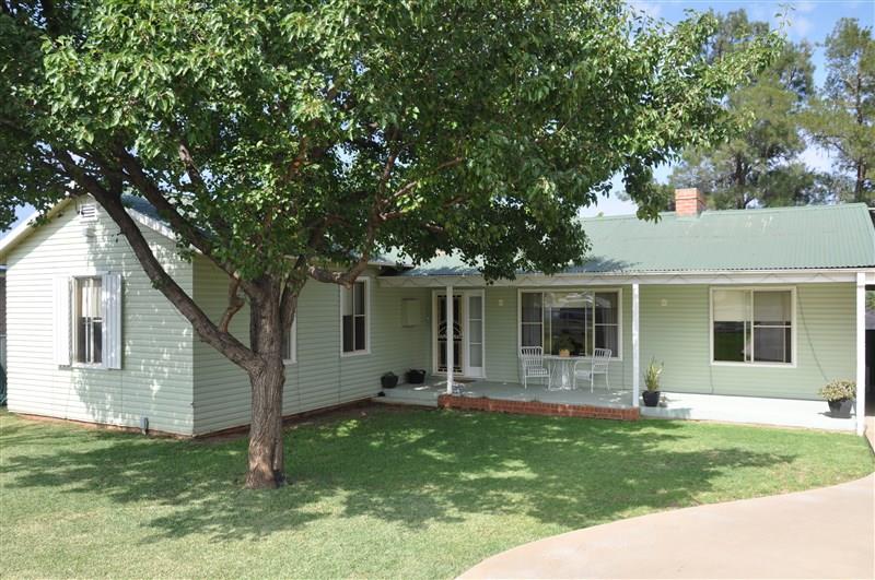 39 Church  Street, FORBES NSW 2871
