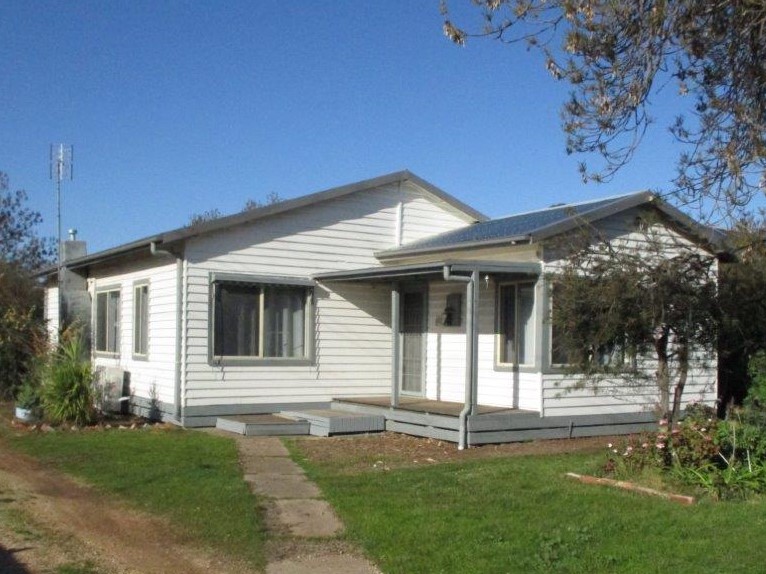 10 Gray Street, DONALD VIC 3480