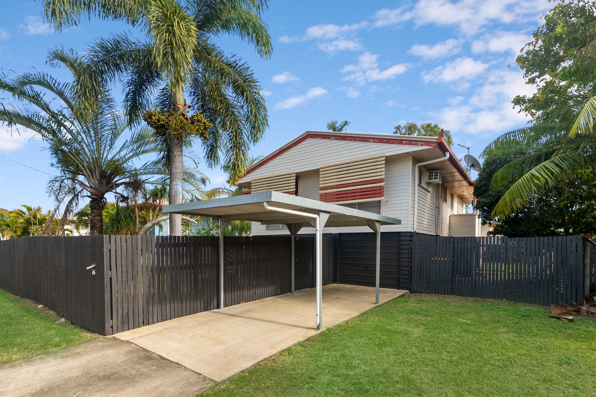 35 Riechelmann St, HEATLEY QLD 4814