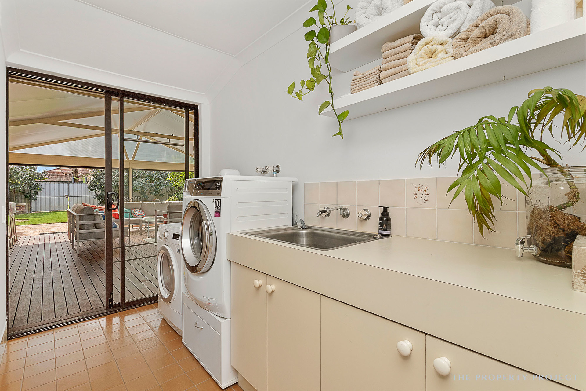 60 Inverness Crescent Menora WA 6050