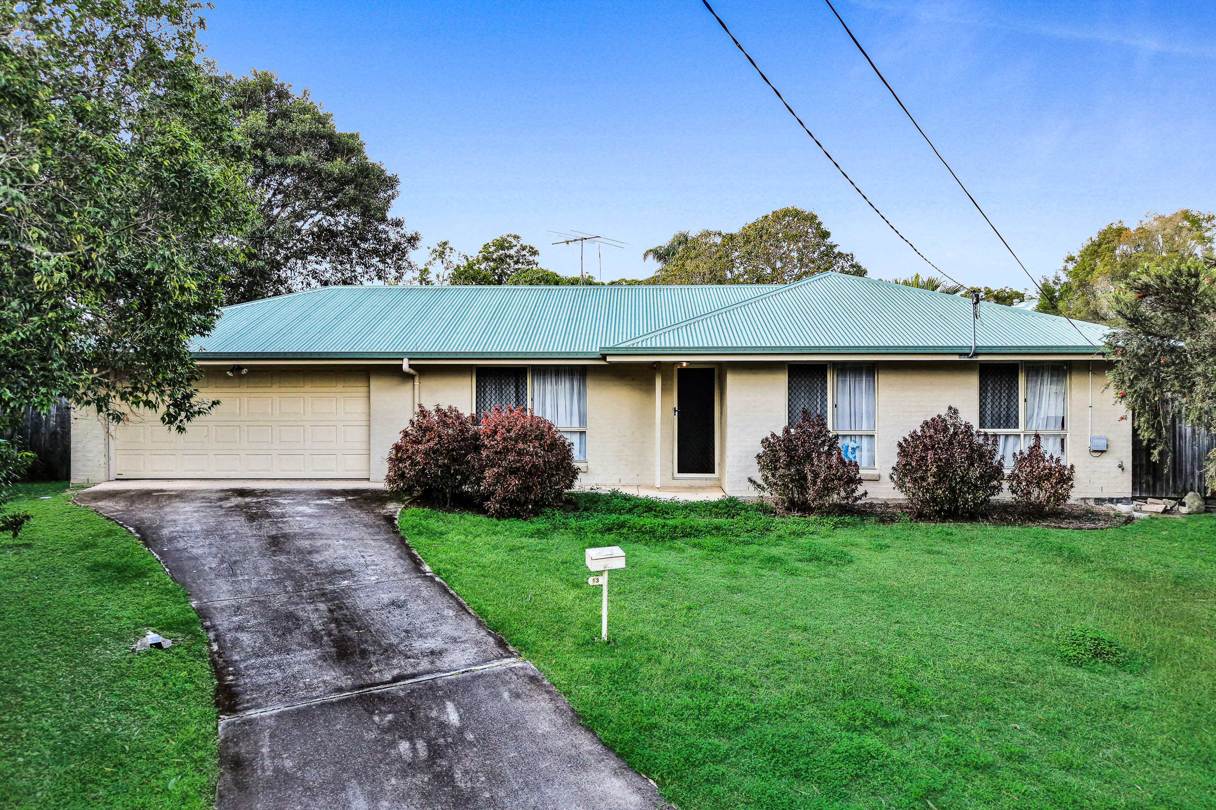 13 Welsby Street, NORTH BOOVAL QLD 4304
