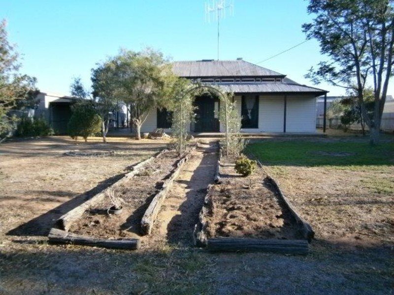 38 Watson Street, BIRCHIP VIC 3483