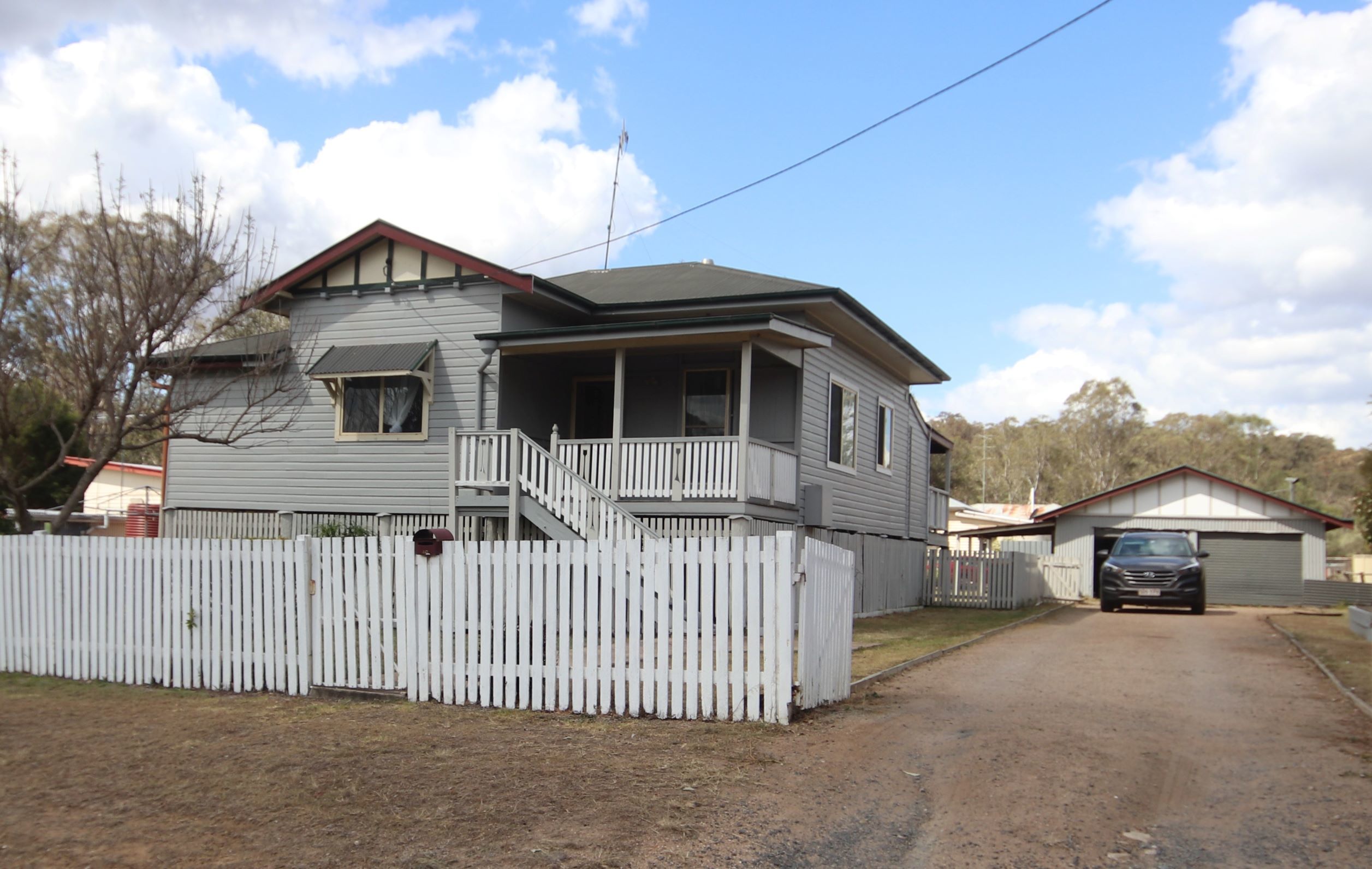 40 Emu Creek Road, CROWS NEST QLD 4355