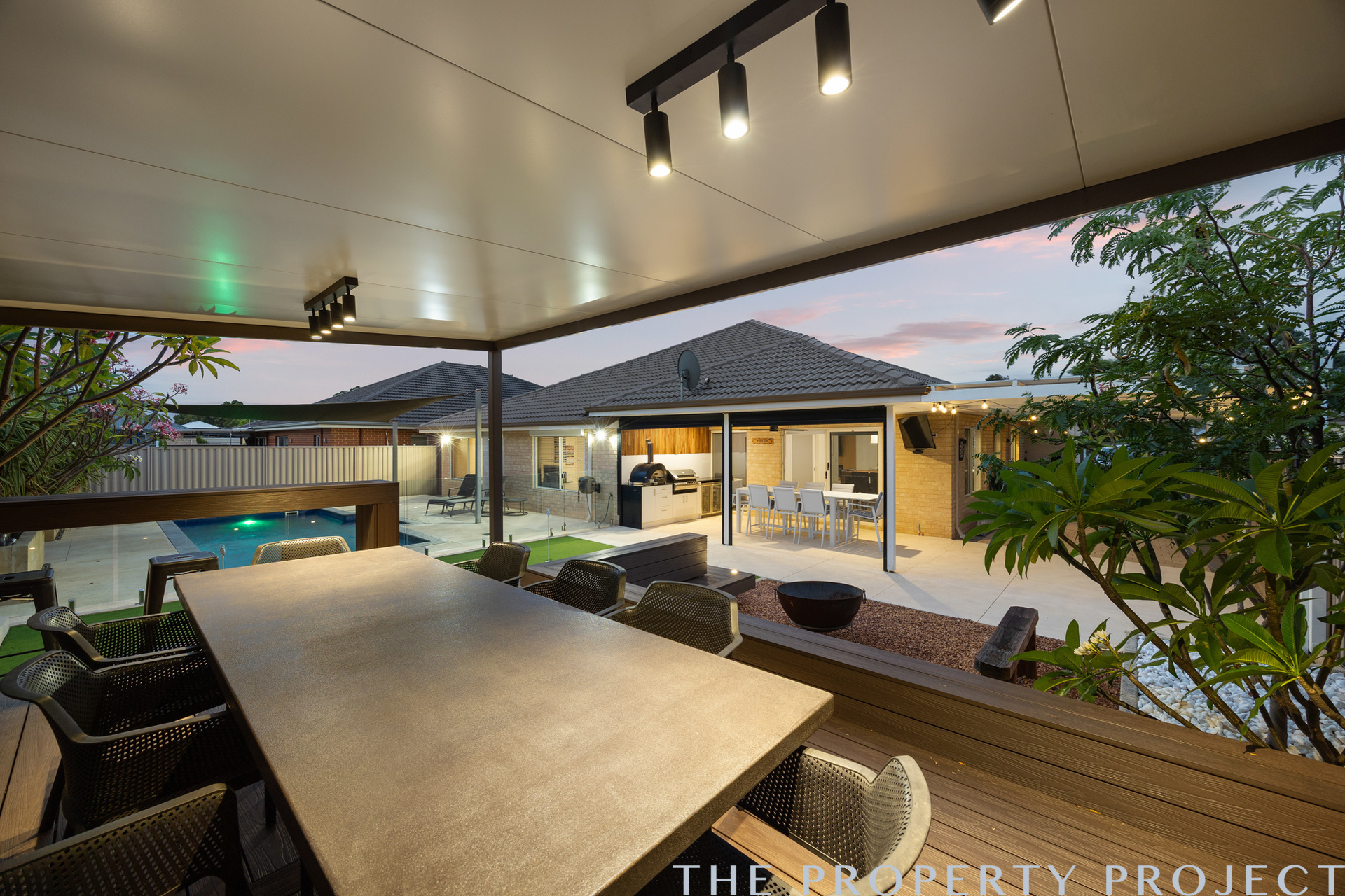 12 Cheltenham Approach Harrisdale WA 6112