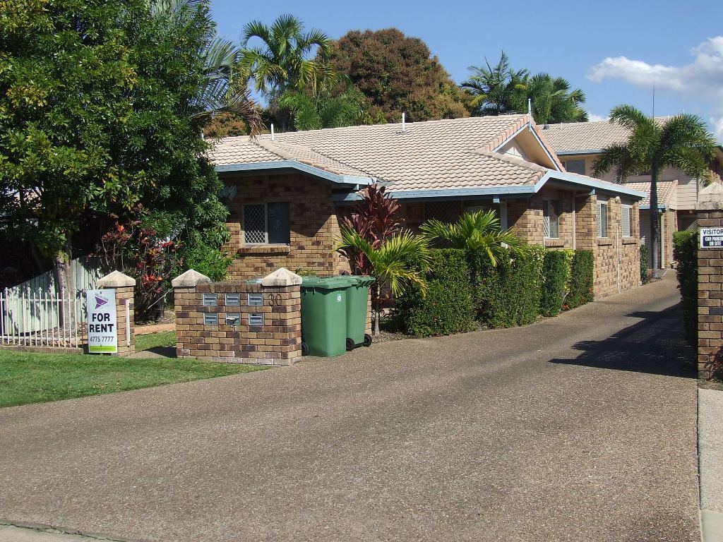 4 / 30 Lothair Street, PIMLICO QLD 4812