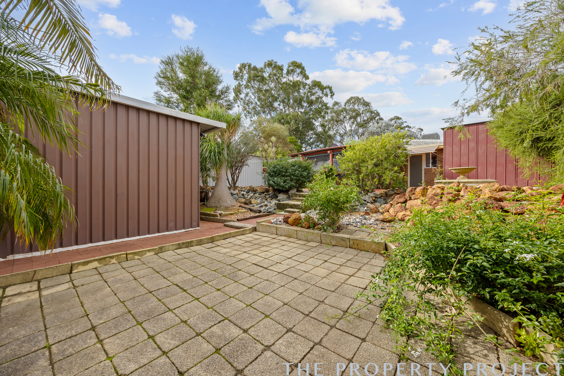 214 Blackadder Road Swan View WA 6056