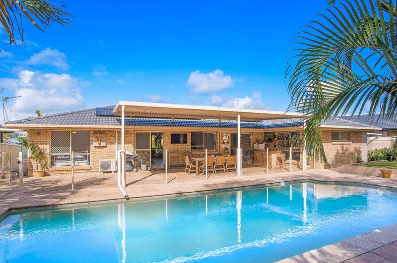 18 Oakland Ct, BURLEIGH WATERS QLD 4220