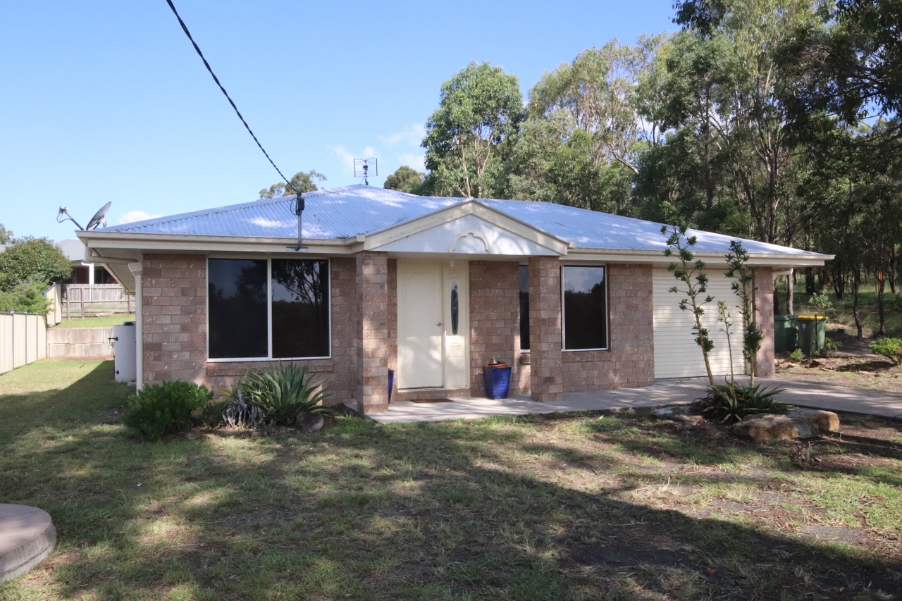 12 Perseverance Dam Road, CROWS NEST QLD 4355