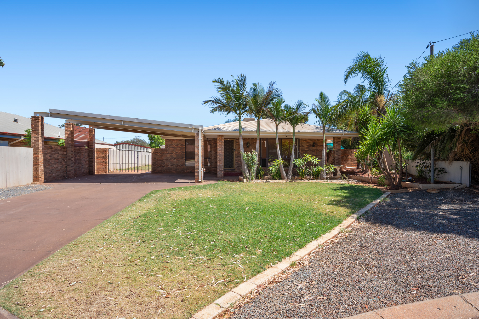 3 Jugan Place, HANNANS WA 6430