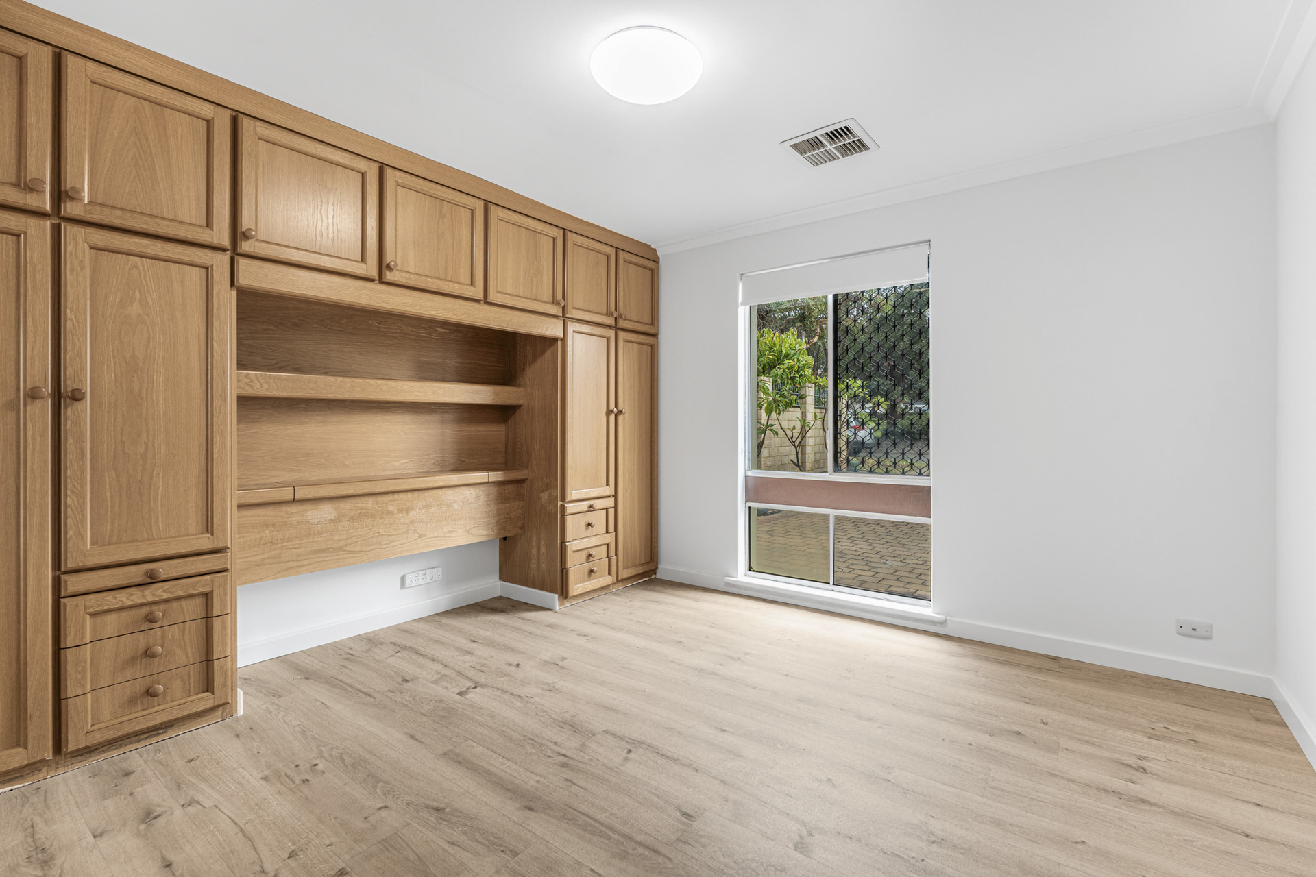 17 Donald Square Bayswater WA 6053