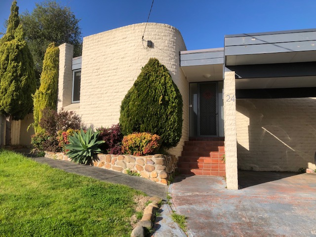 24 Octantis Street, DONCASTER EAST VIC 3109