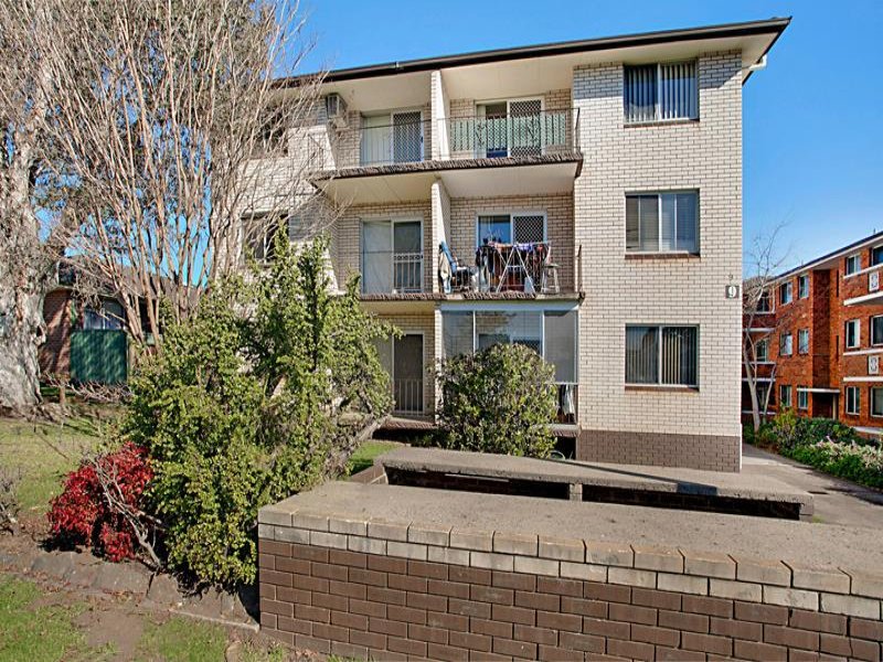 11 / 9 Reddall St, CAMPBELLTOWN NSW 2560