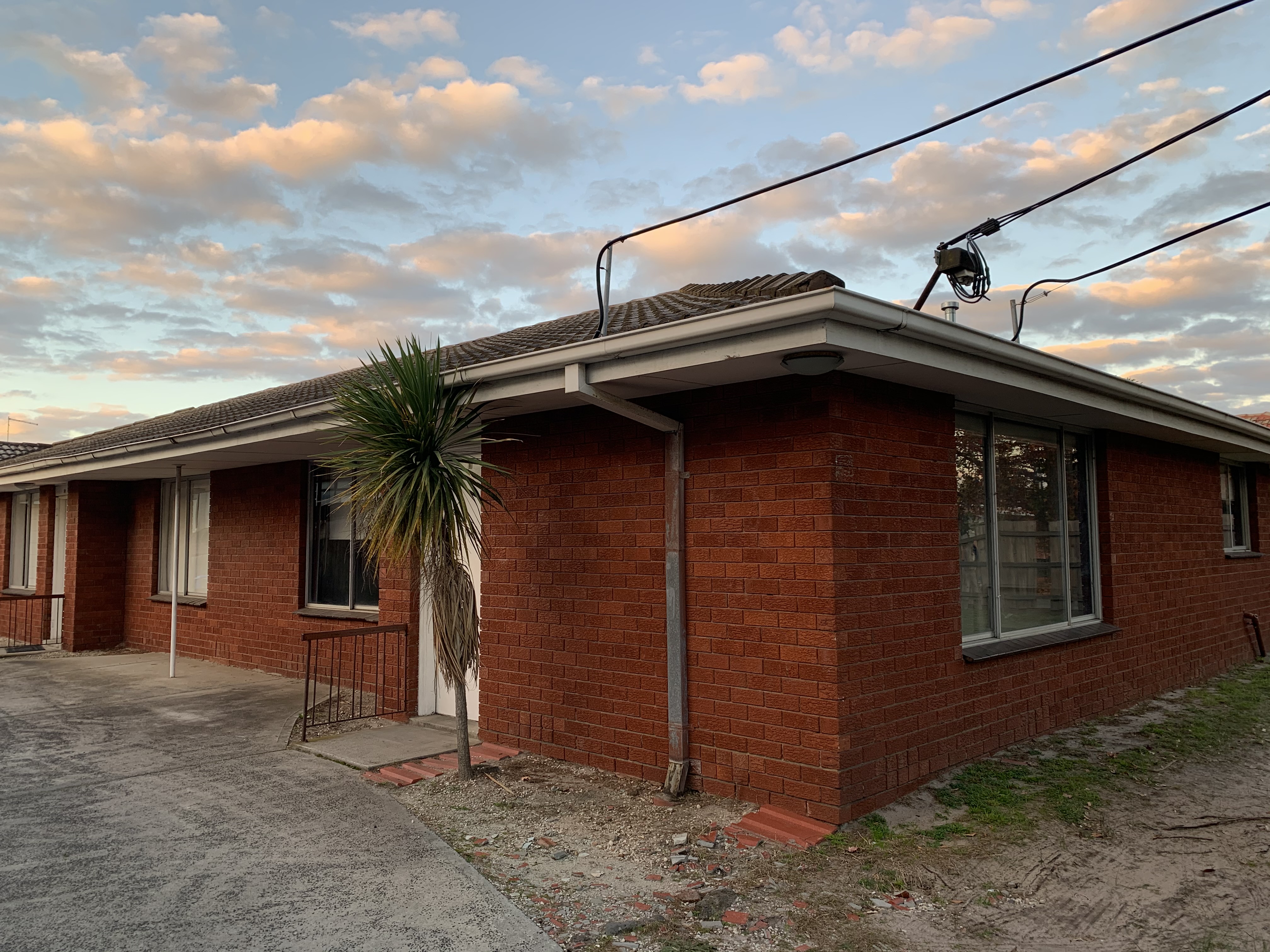 1 / 393 Bay Road, CHELTENHAM VIC 3192