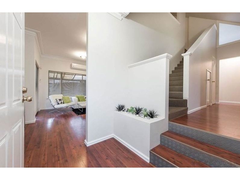 3 Kennerly St Cloverdale WA 6105