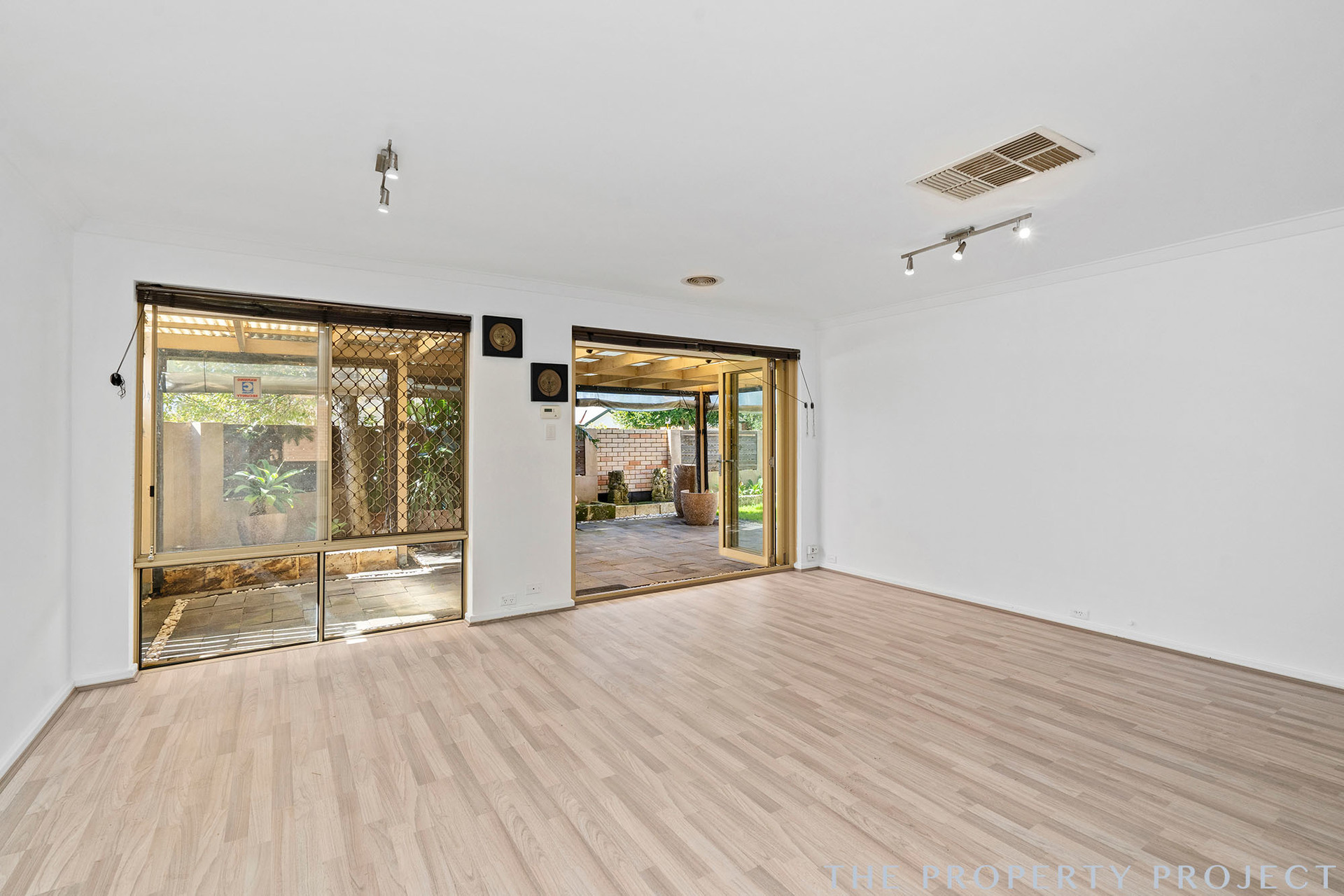 1 161-163 Edinboro Street Joondanna WA 6060