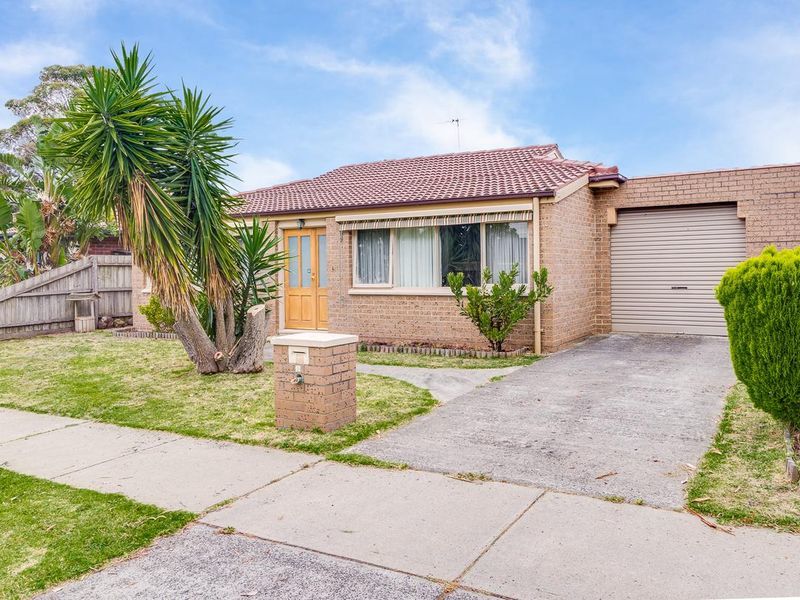 166 Monahans Road, CRANBOURNE VIC 3977