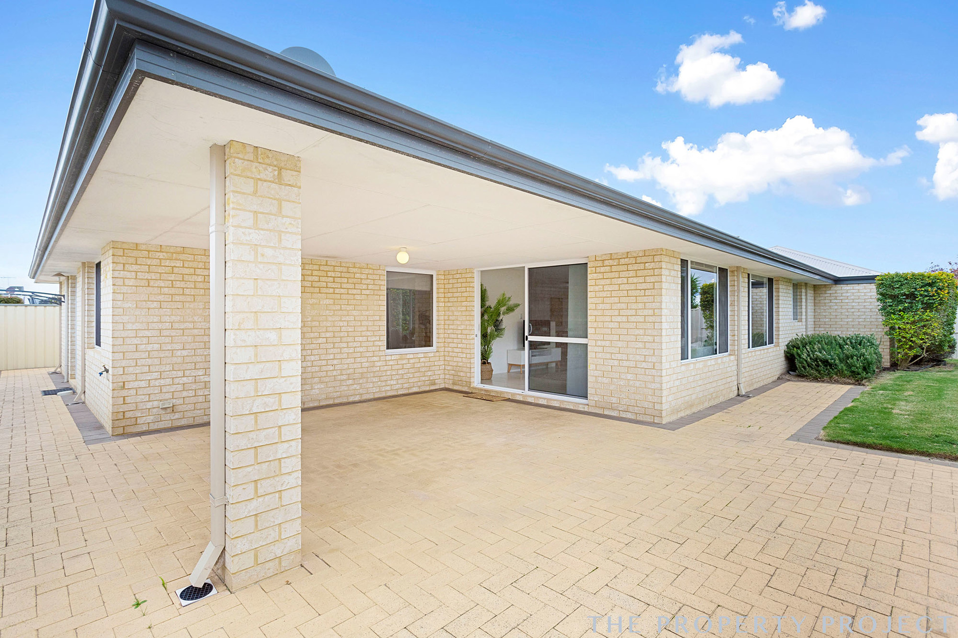 10 Kaoriki Court Maida Vale WA 6057